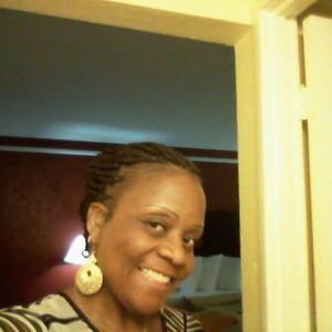 Meet your Posher, Yvonne